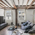 Madeleine&Champs-Élysées - 2BR - Paris Vacation Rentals